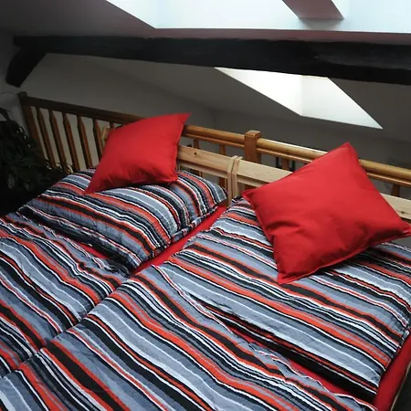 Apartma V Pivovaru Genius Noci * Lomnice (Brno)