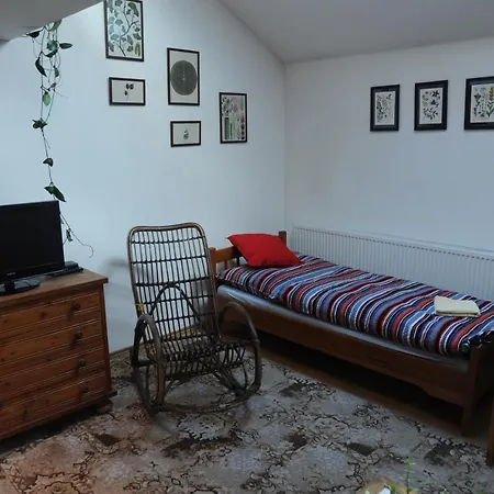 Apartma V Pivovaru Genius Noci * Lomnice (Brno)