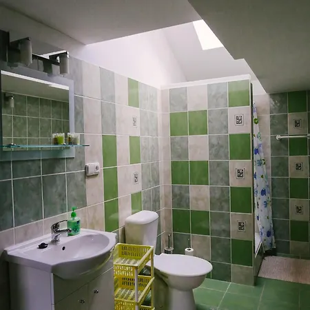 Apartma V Pivovaru Genius Noci Lomnice (Brno)
