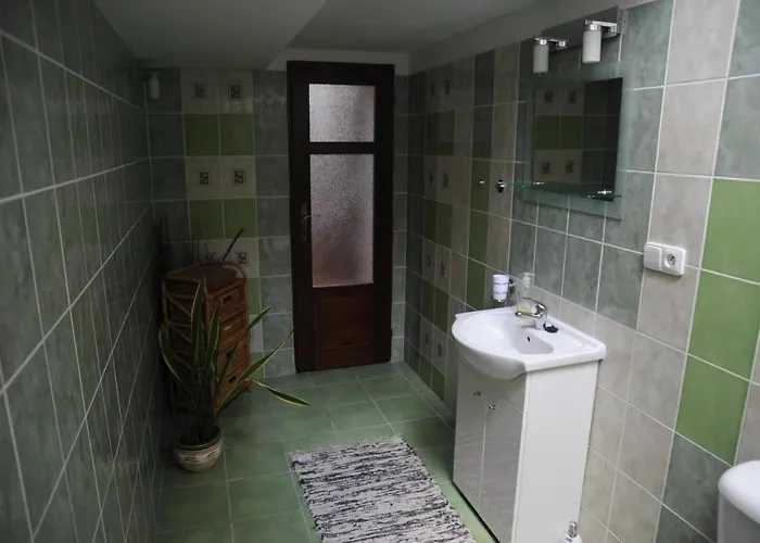 Rum i privatbostad Apartma V Pivovaru Genius Noci *