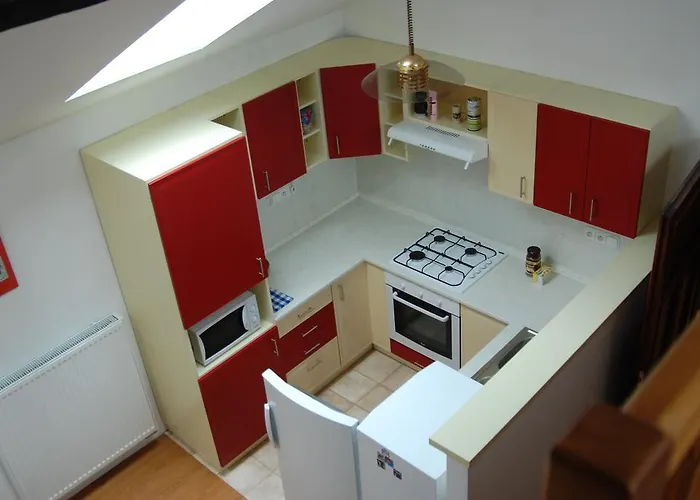Rum i privatbostad Apartma V Pivovaru Genius Noci